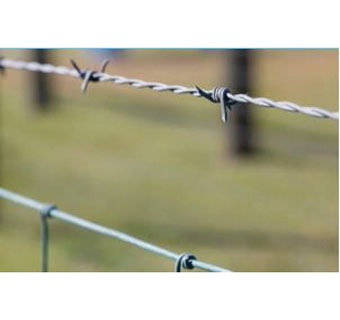 GAUCHO® HIGH STRENGTH BARBED WIRE 15.5 GA 1320 FT BEZINAL/GREEN