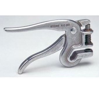 EAR PUNCH DIE-CAST ALUMINUM 1/4 IN