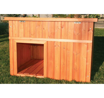 LARGE DOG HOUSE 27 IN X 37-1/2 IN X 27 IN