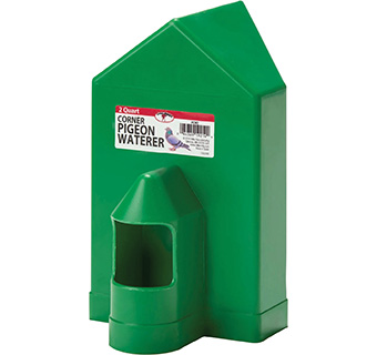 LITTLE GIANT® PLASTIC PIGEON CORNER WATERER GREEN 2 QT 1/PKG